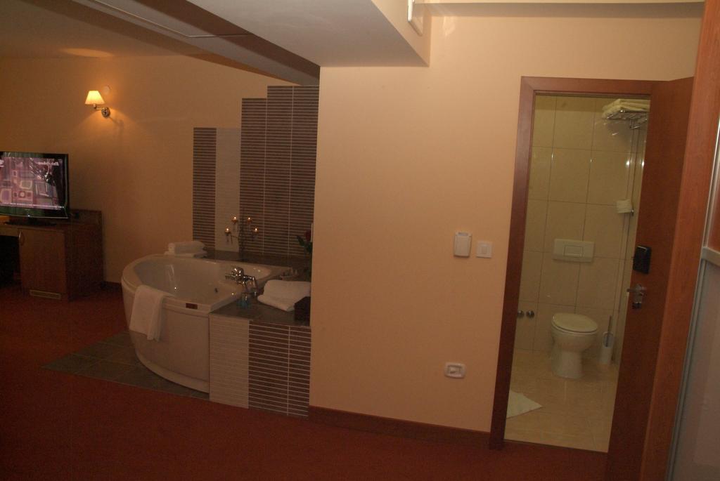 Hotel Kaktus Citluk Luaran gambar